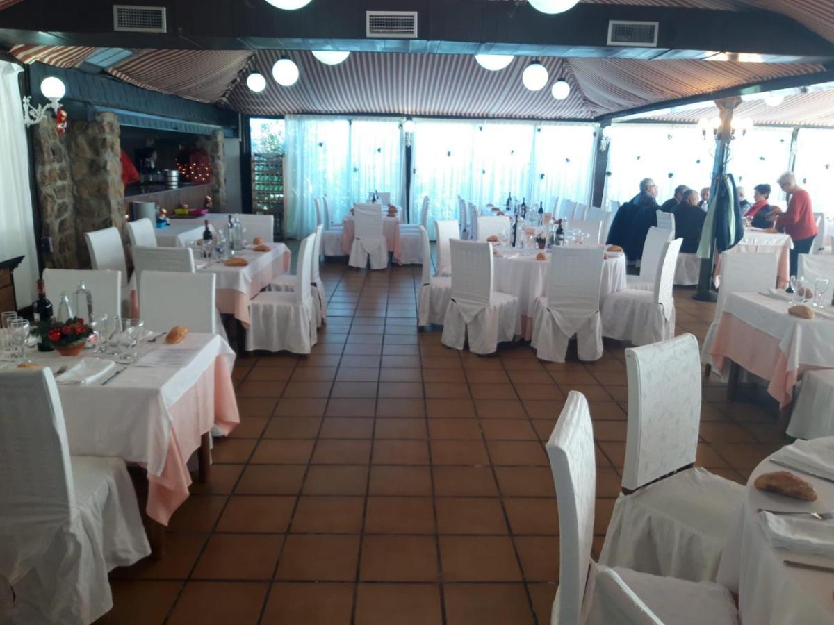 Gran Hostal Asador De Soto Soto del Real Экстерьер фото