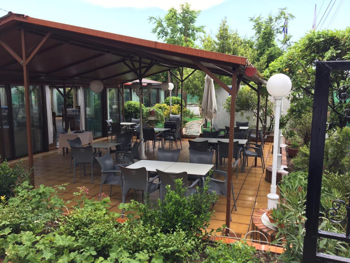 Gran Hostal Asador De Soto Soto del Real Экстерьер фото